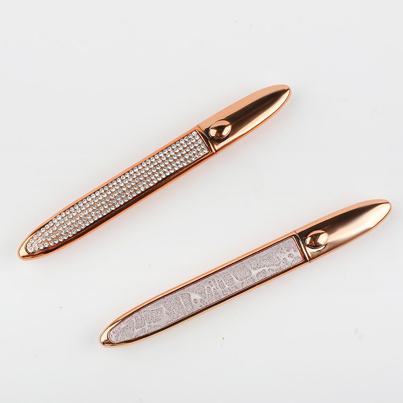 Diamond-encrusted eyeliner, soft-haired extremely fine nib, waterproof and sweat-proof, quick-drying and non-smudging eyeliner.