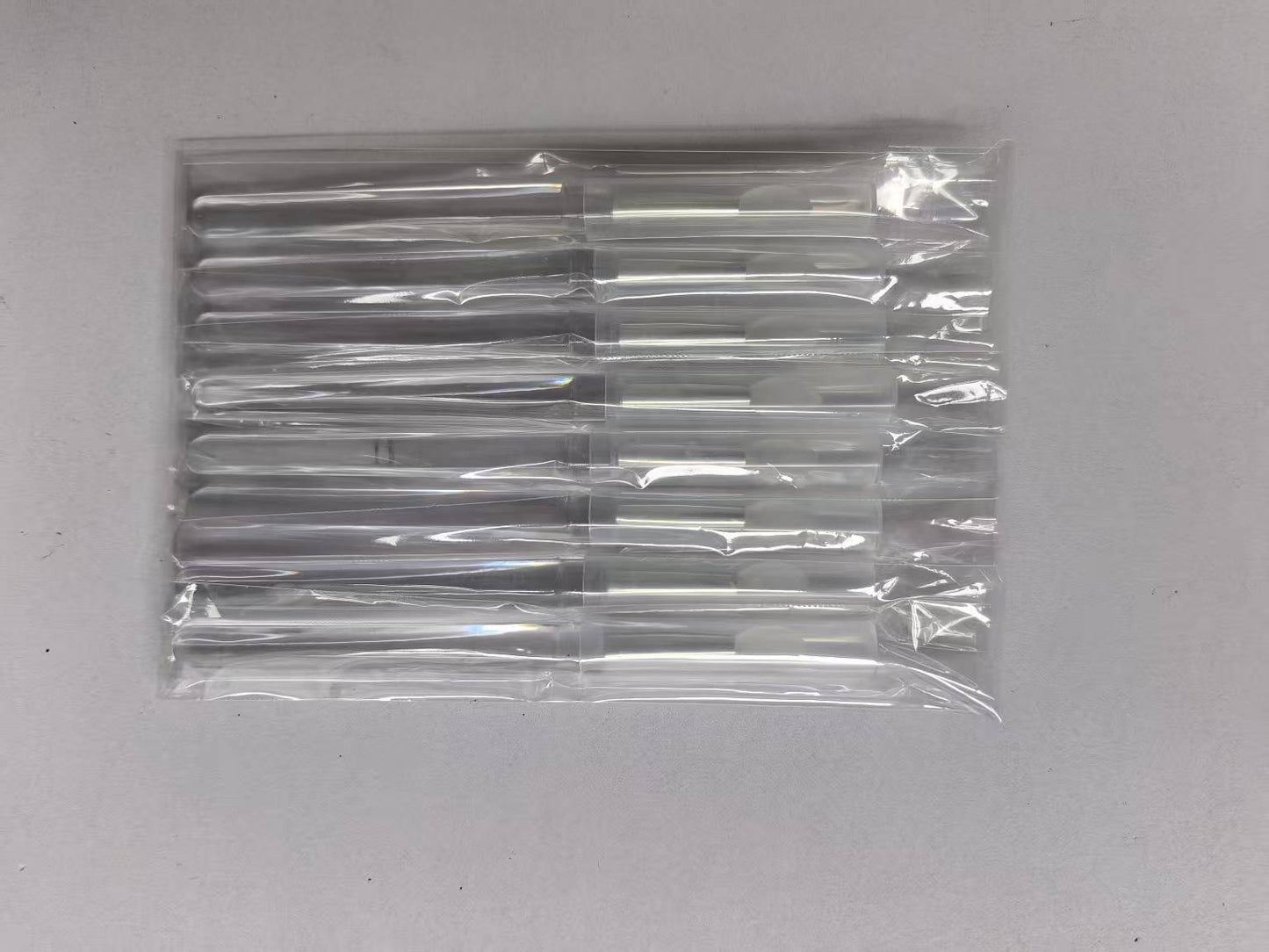 Portable Lip Brush with Cover Lip Smudge Brush Round Head Mini Portable Lipstick Brush Concealer Brush Soft Bristle Makeup Brush