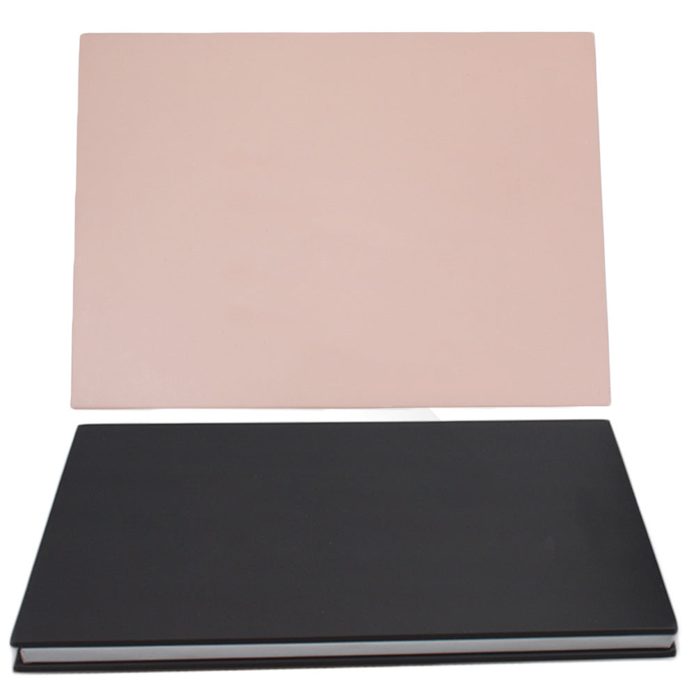 35-color eyeshadow disc, pearlescent matte eyeshadow disc, daily makeup disc, eyeshadow disc, white and black inside the packaging.