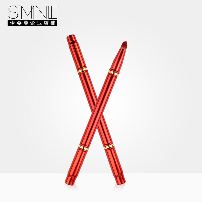 Double section 4 head portable makeup brush, multi-functional makeup brush, concealer contour, lips and eyebrows can be easily carried