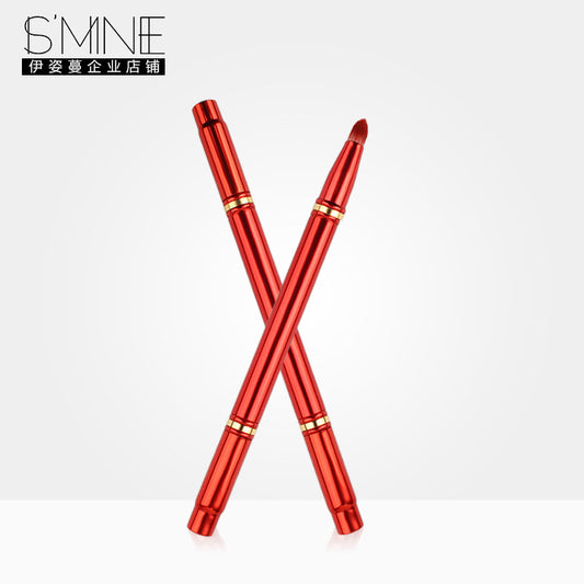 Double section 4 head portable makeup brush, multi-functional makeup brush, concealer contour, lips and eyebrows can be easily carried